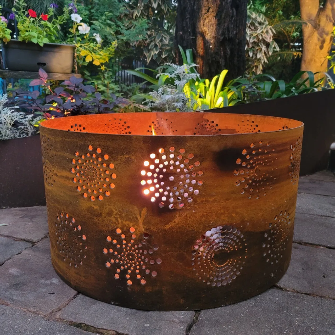 Monarch Squat Round Fire Pit