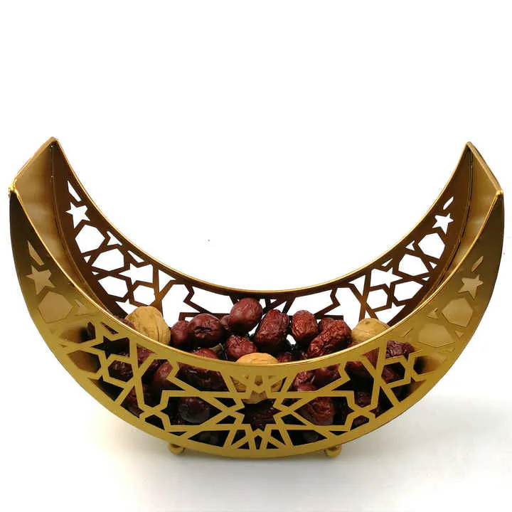serving plate طبق تقديم